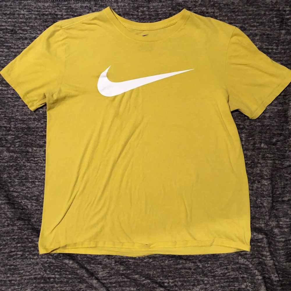 Nike T-shirt